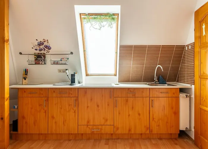 Csermak Lak * Veszprém