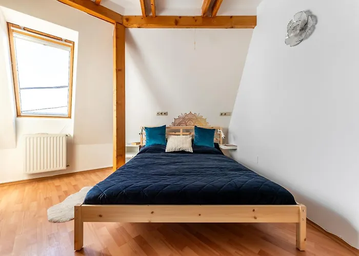 Apartament Csermak Lak *